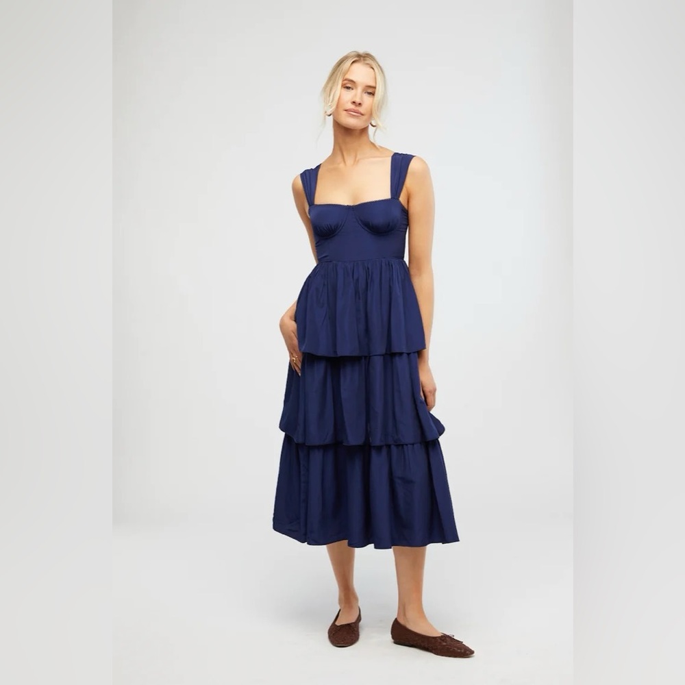 Corset Maxi Dress
Navy / 4
WeWoreWhat